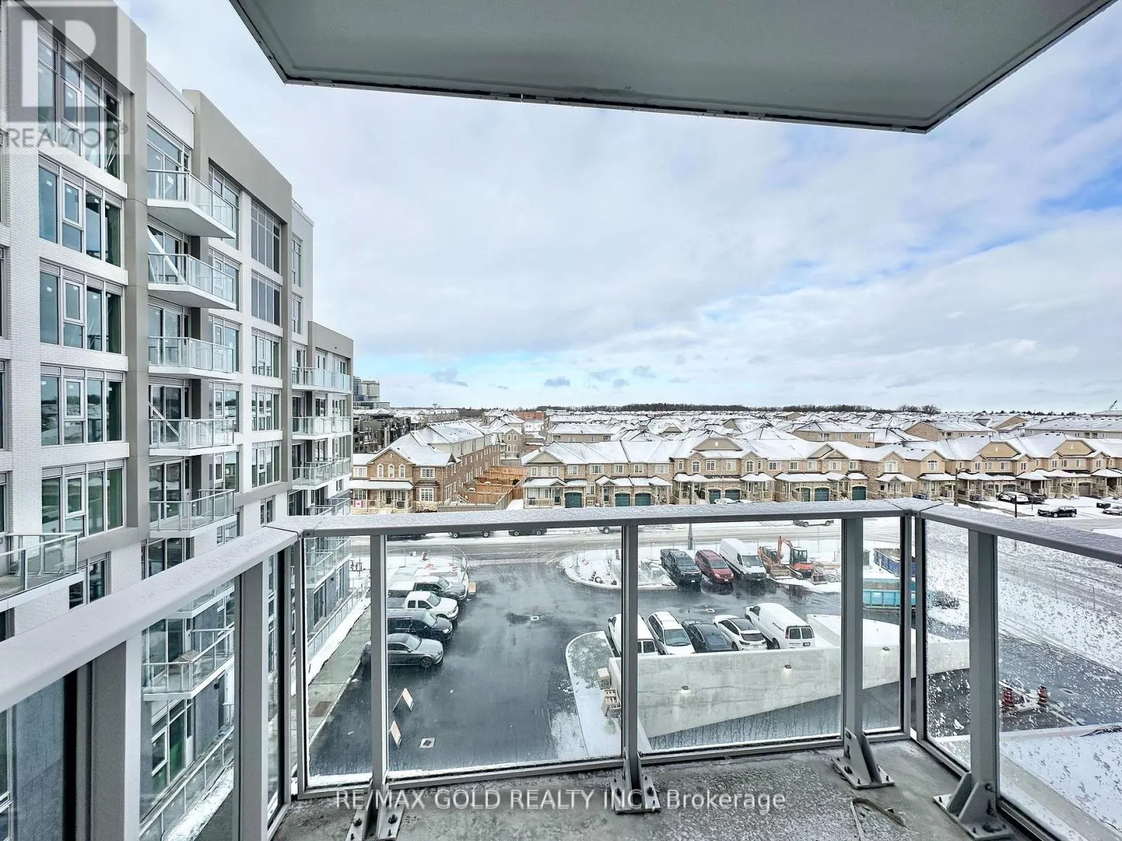 403 - 412 SILVER MAPLE ROAD