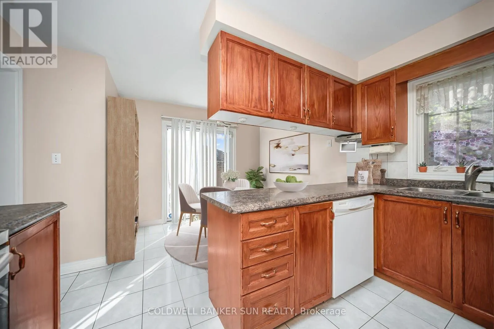 138 PRESSED BRICK DRIVE