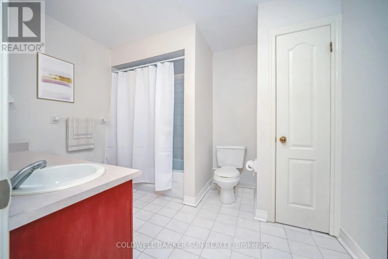 138 PRESSED BRICK DRIVE