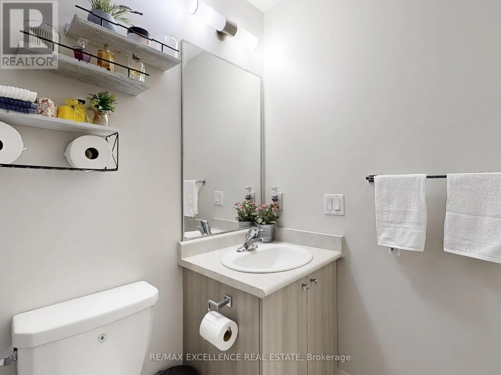 309 - 65 YORKLAND BOULEVARD