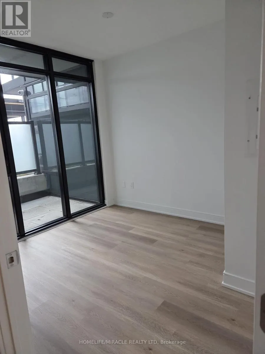 202 - 3009 NOVAR ROAD