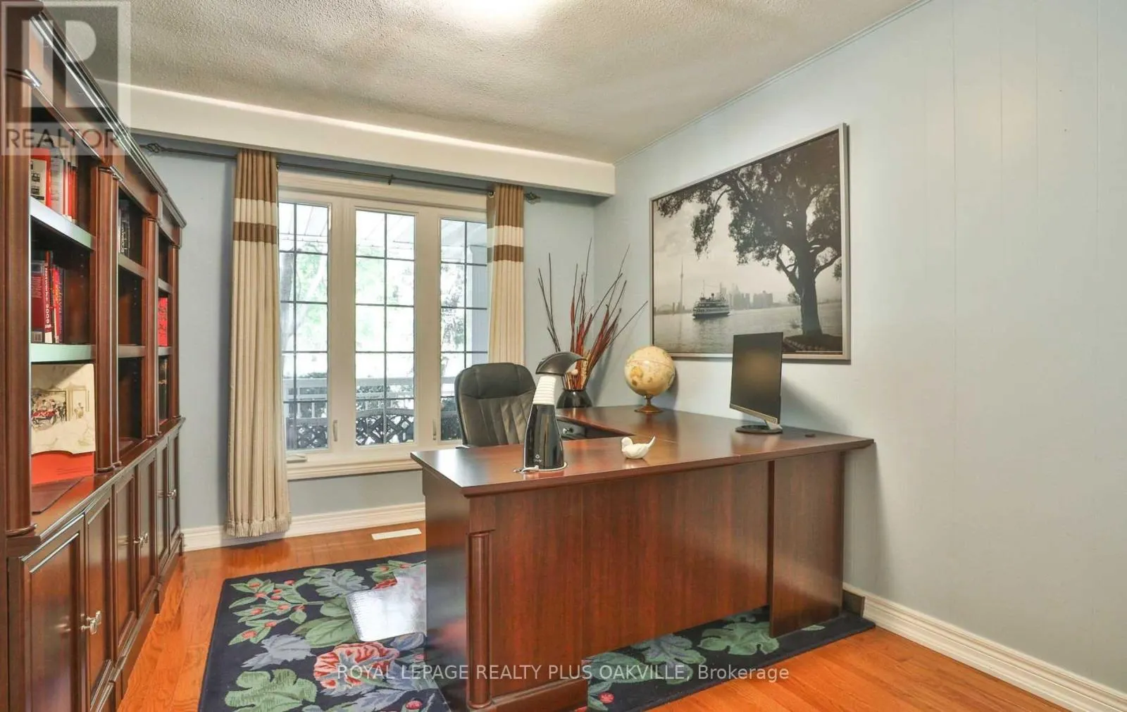 2100 WAYCROSS CRESCENT