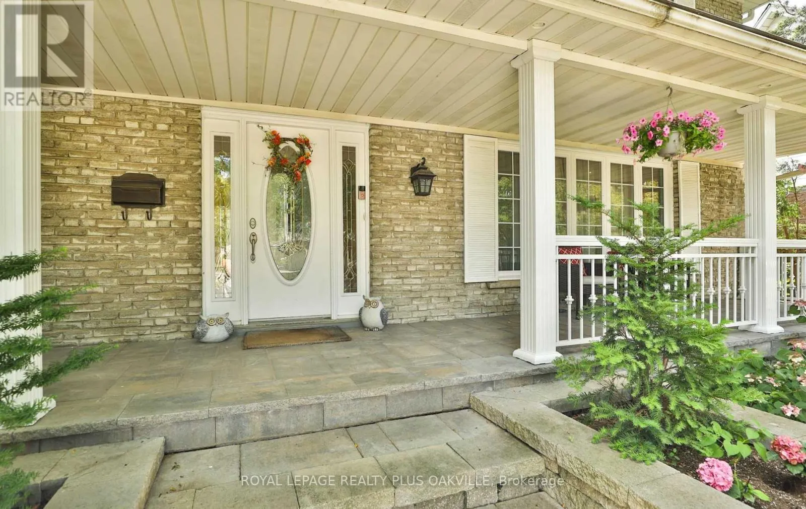 2100 WAYCROSS CRESCENT