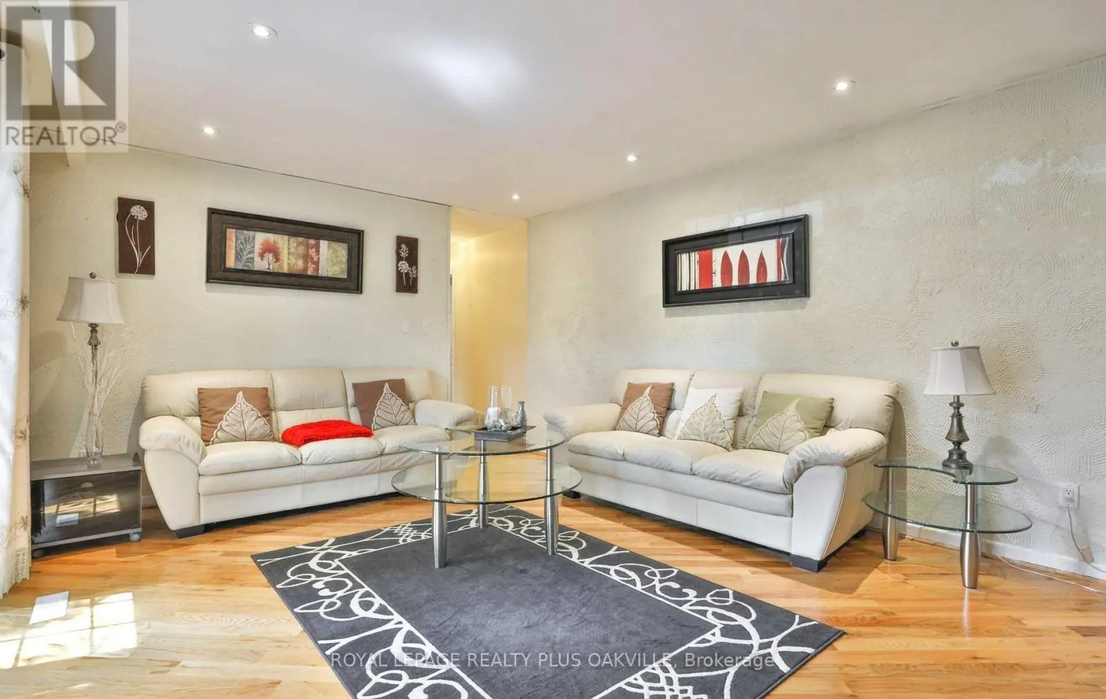 2100 WAYCROSS CRESCENT