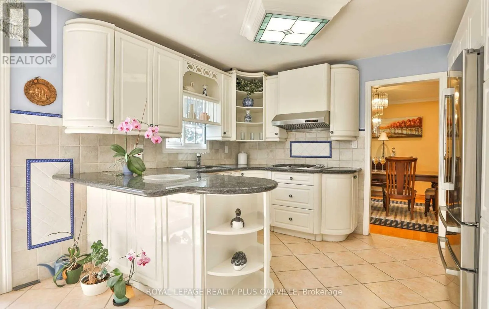 2100 WAYCROSS CRESCENT