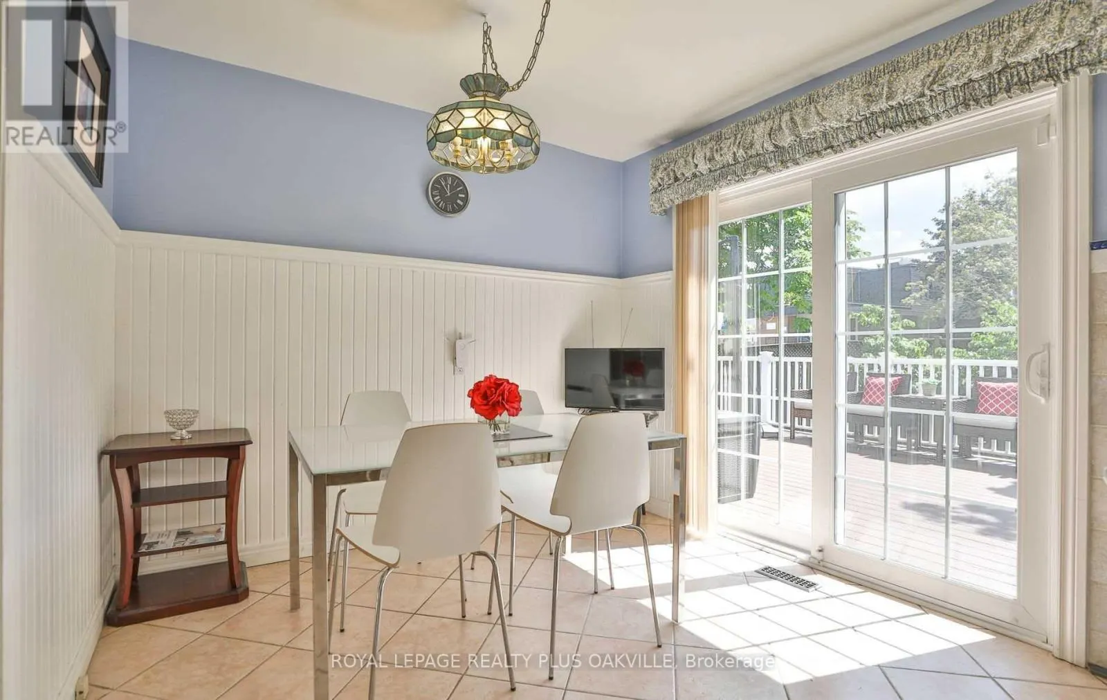 2100 WAYCROSS CRESCENT