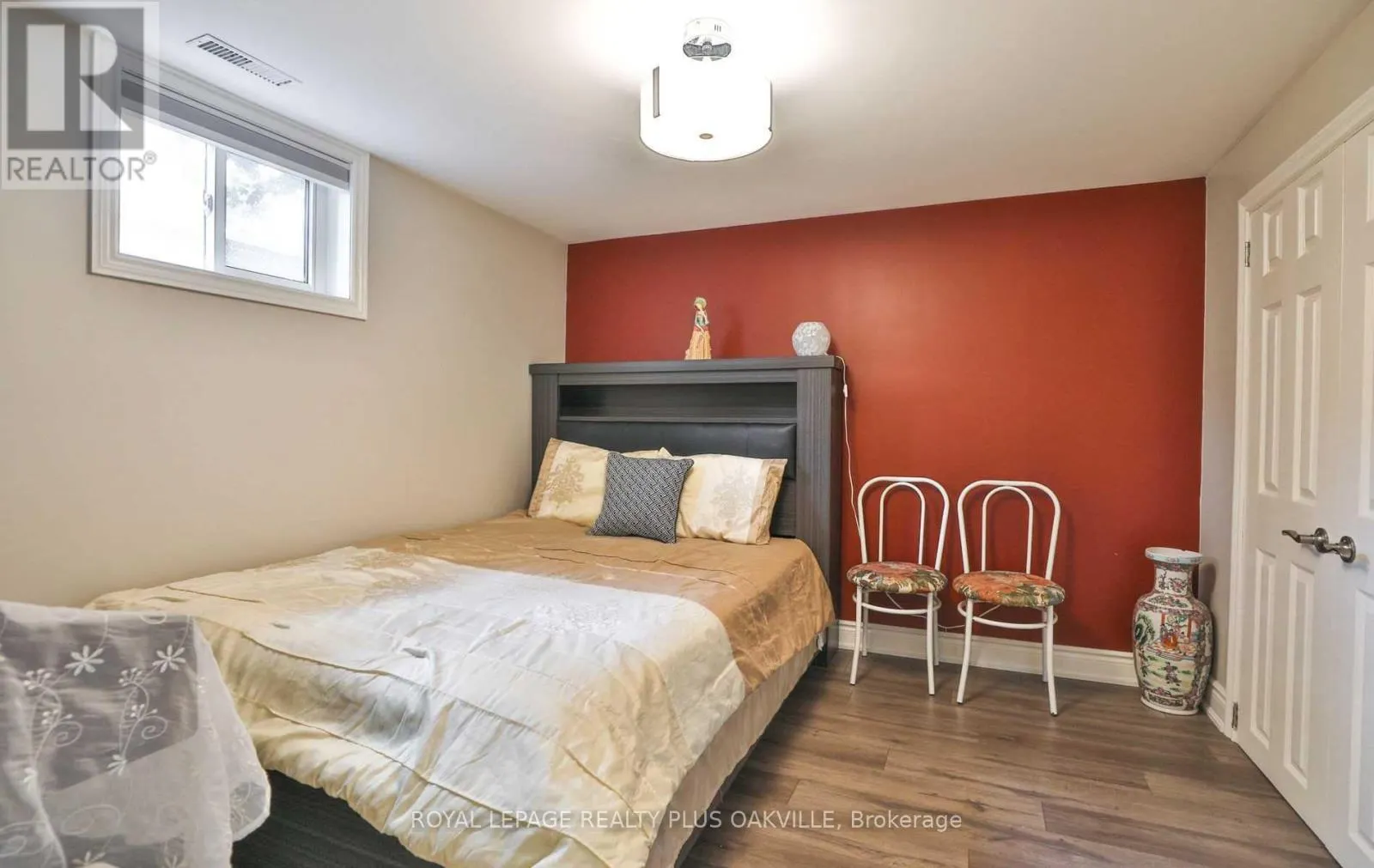 2100 WAYCROSS CRESCENT