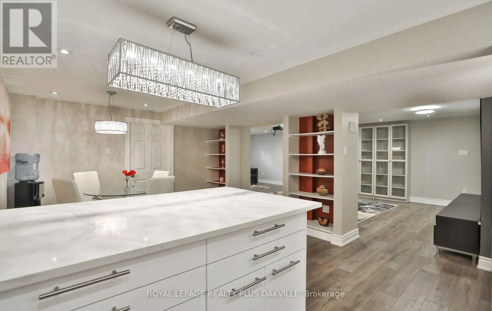 2100 WAYCROSS CRESCENT