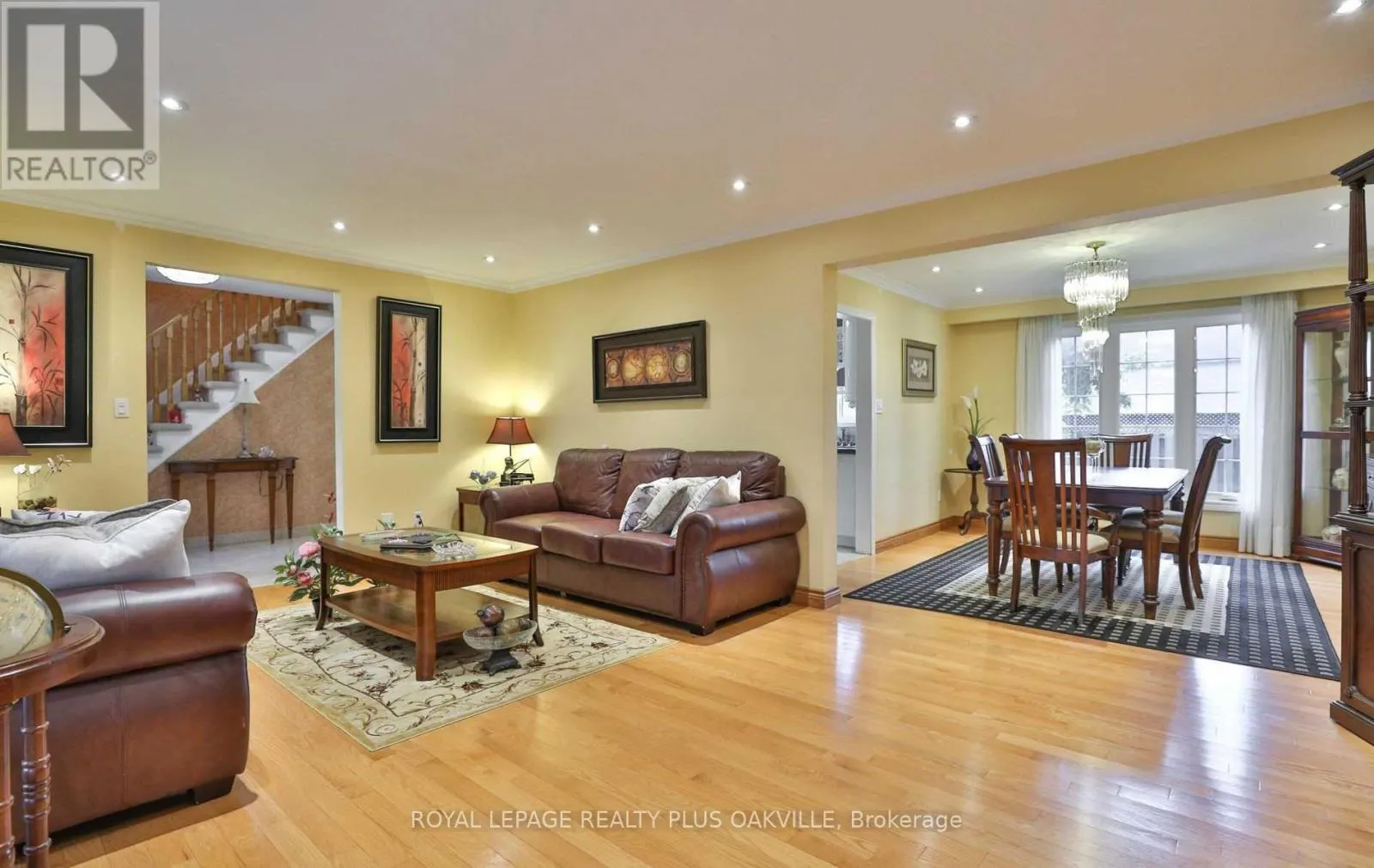 2100 WAYCROSS CRESCENT