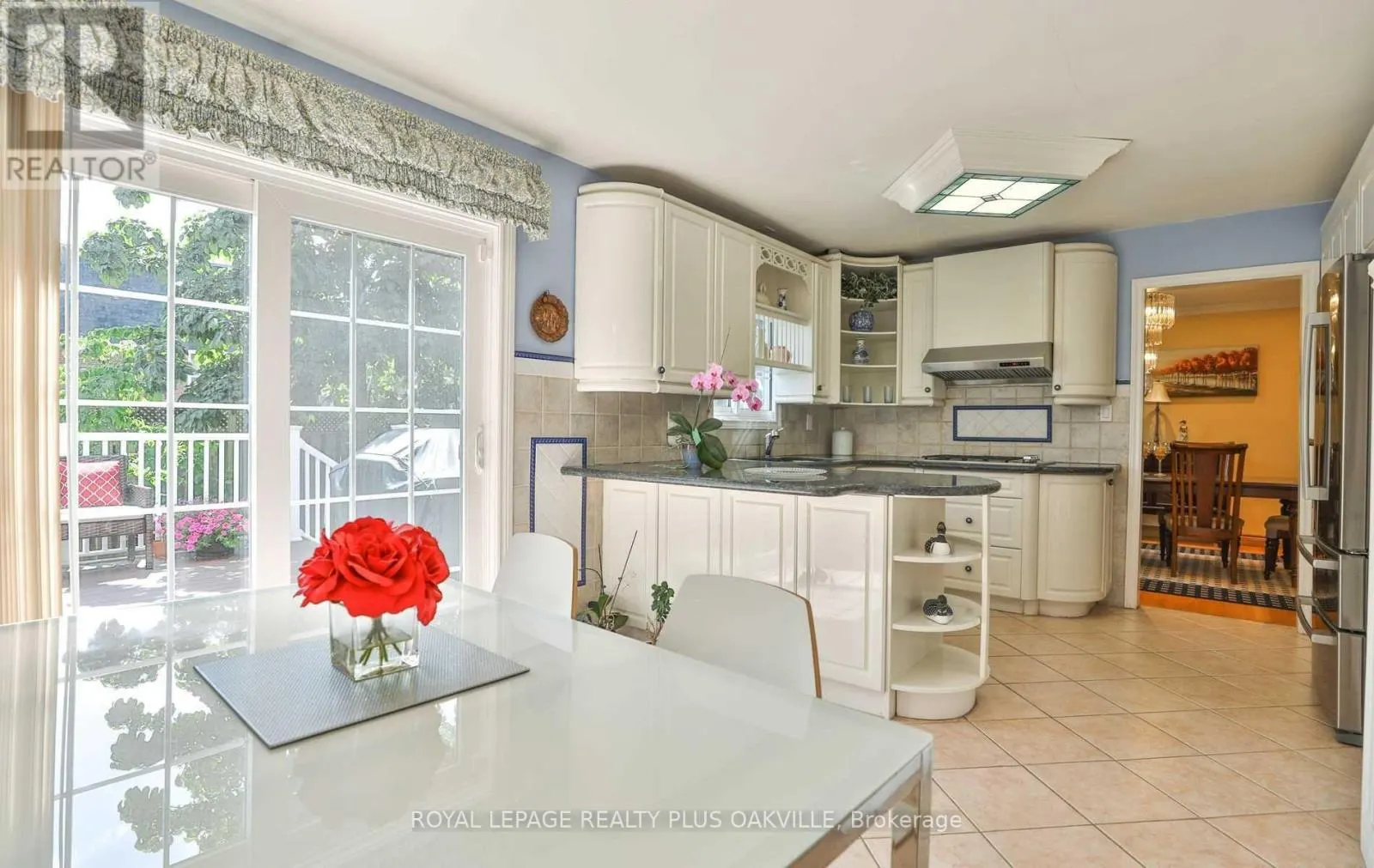 2100 WAYCROSS CRESCENT