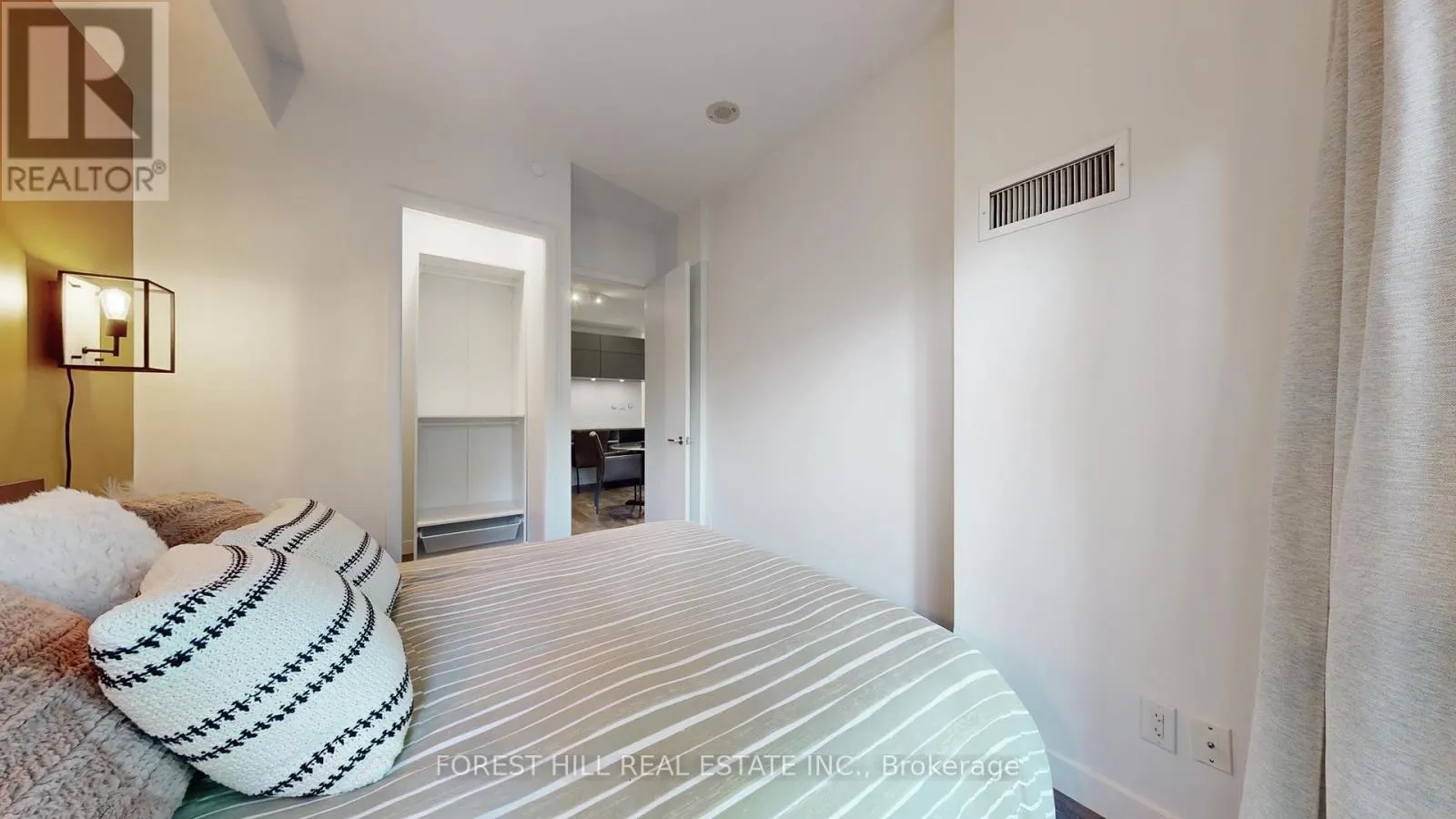 434 - 165 LEGION ROAD N