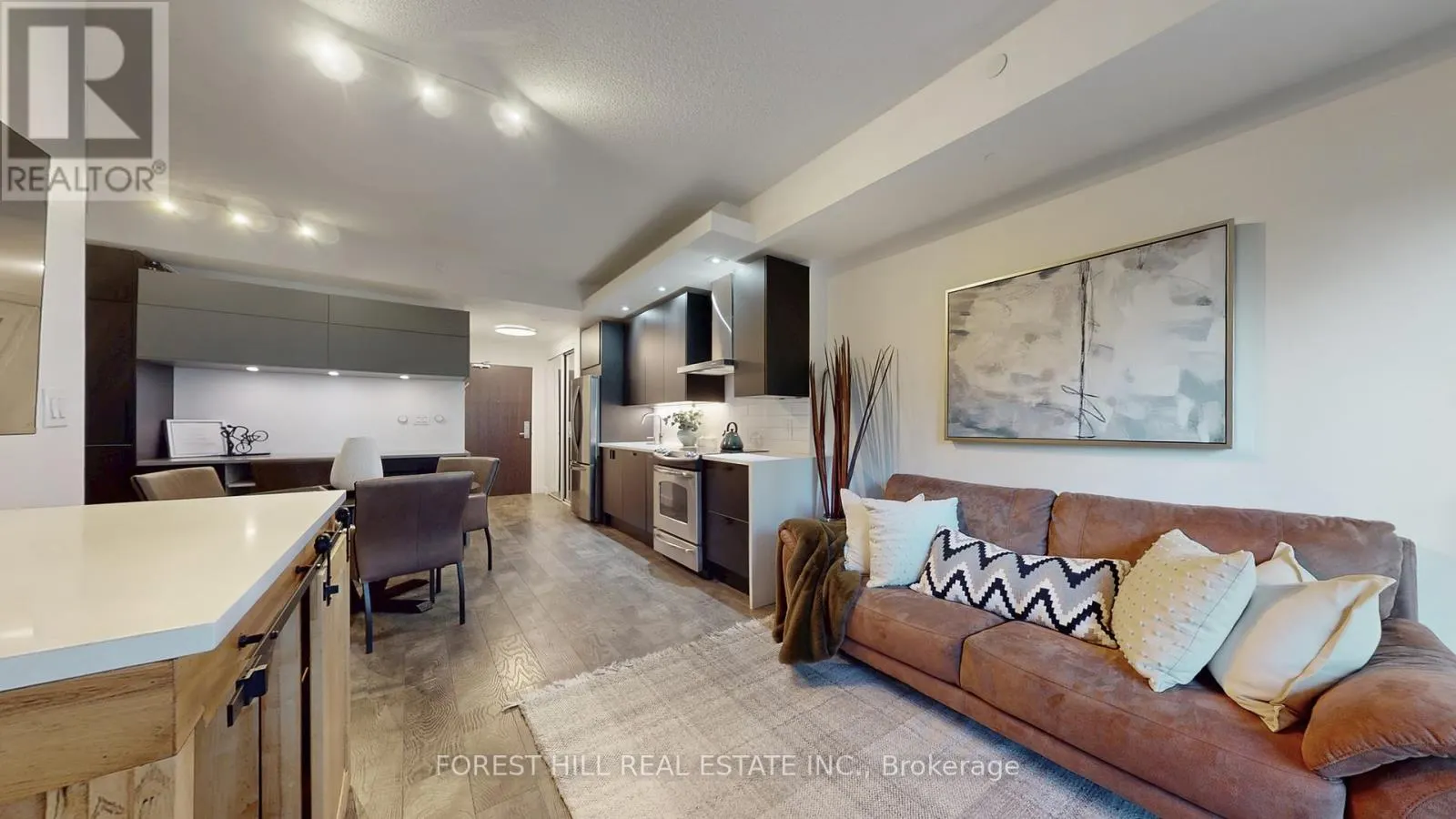 434 - 165 LEGION ROAD N