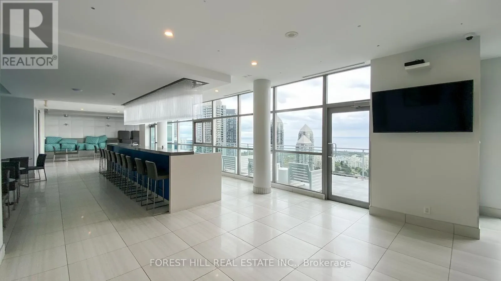 434 - 165 LEGION ROAD N