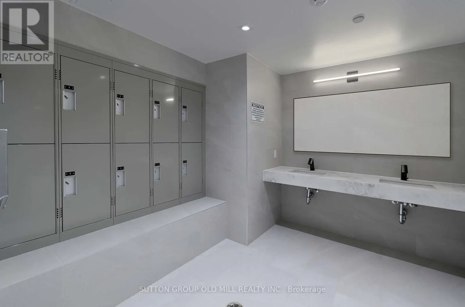 308 - 1035 SOUTHDOWN ROAD