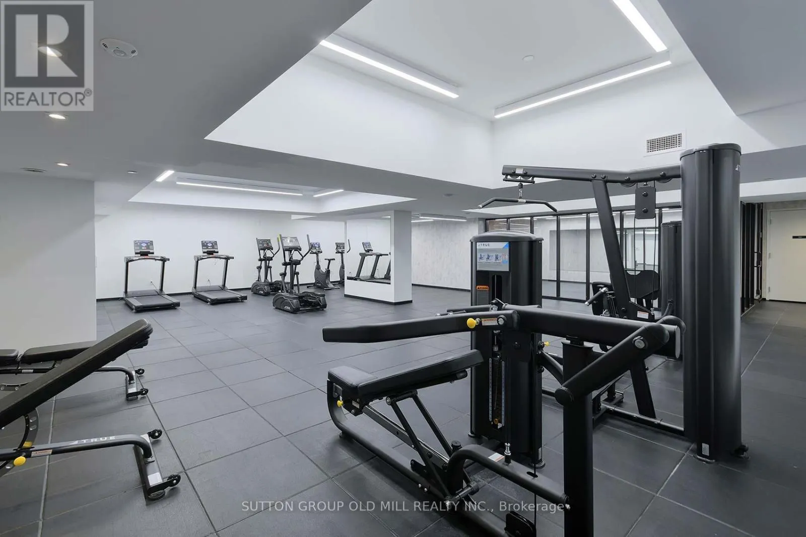 308 - 1035 SOUTHDOWN ROAD