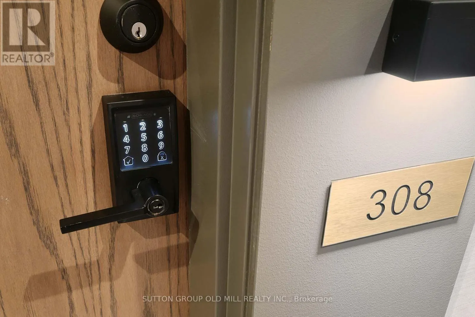 308 - 1035 SOUTHDOWN ROAD