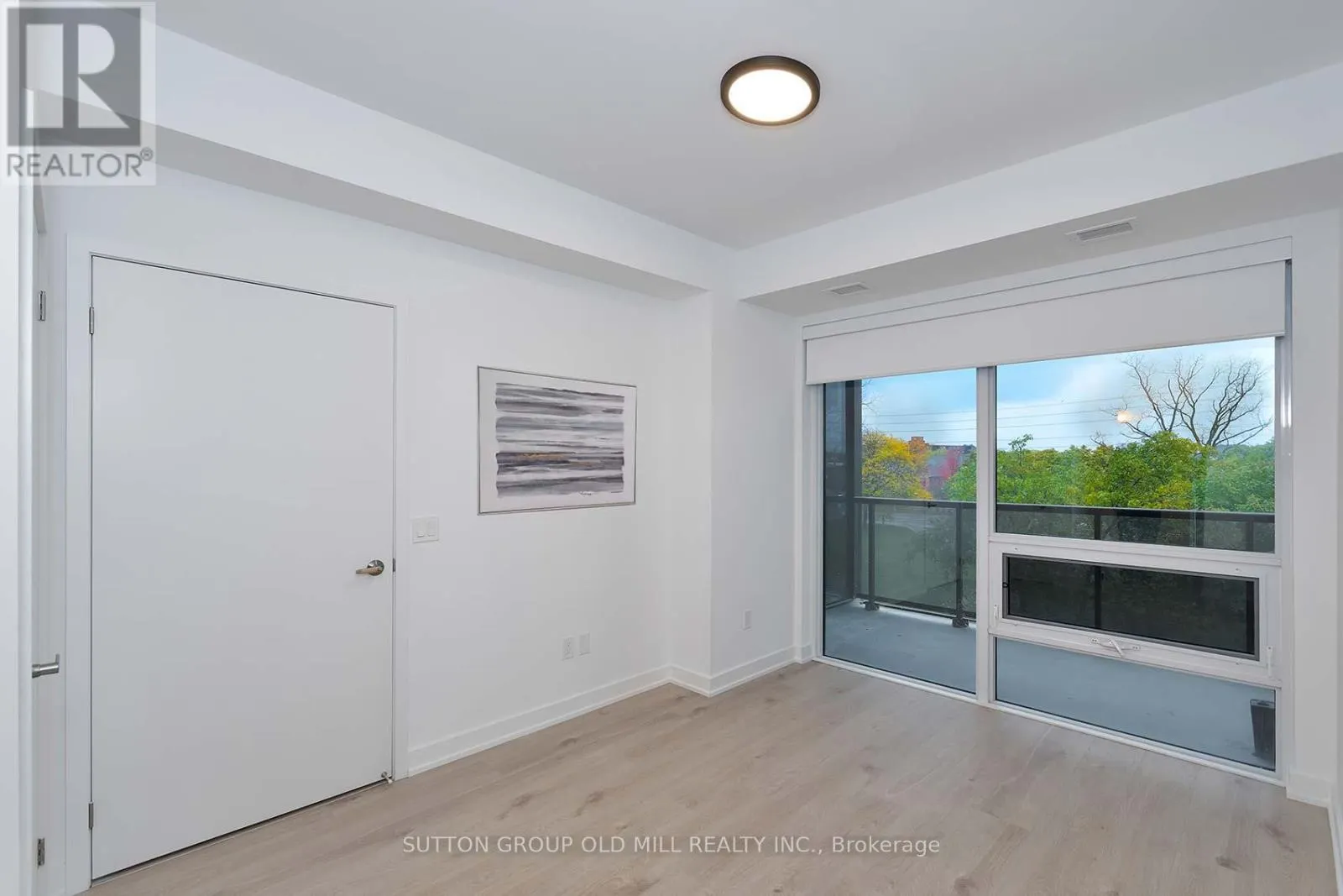 308 - 1035 SOUTHDOWN ROAD