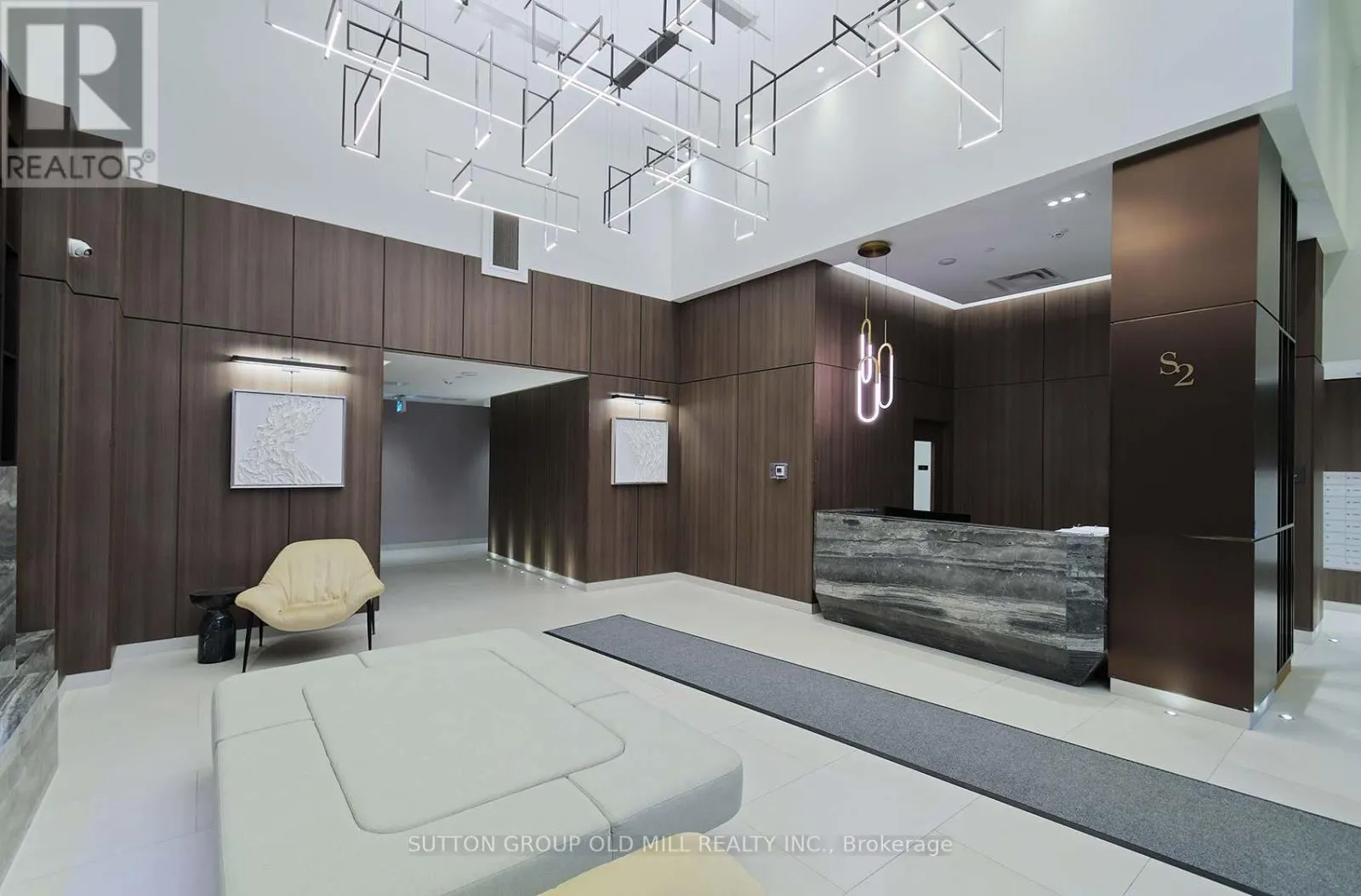 308 - 1035 SOUTHDOWN ROAD