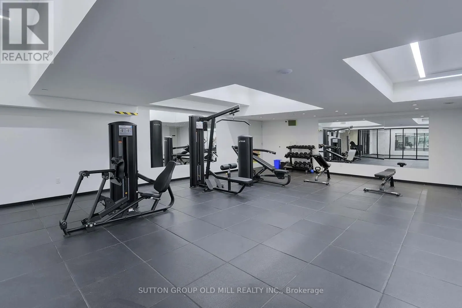 308 - 1035 SOUTHDOWN ROAD