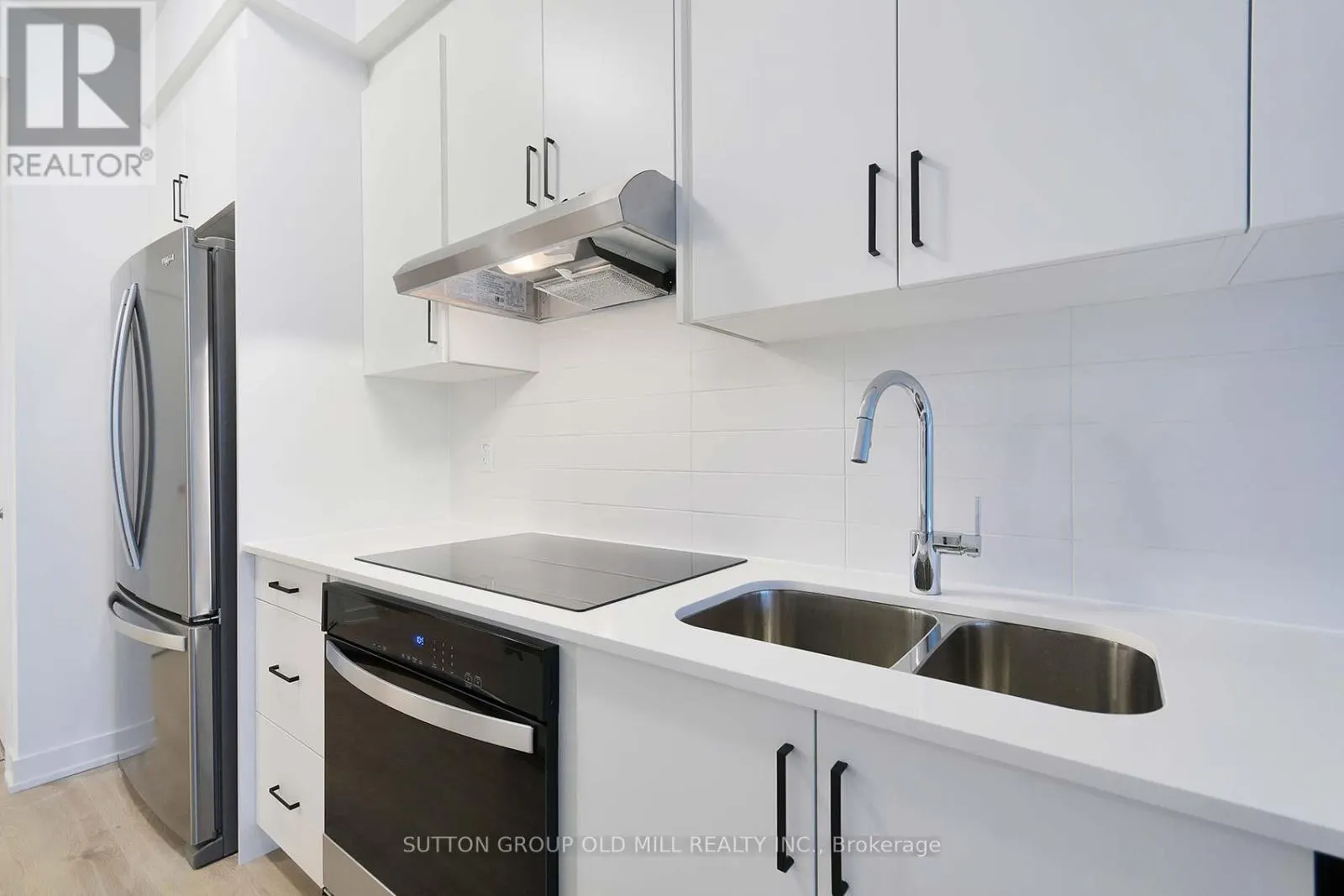 308 - 1035 SOUTHDOWN ROAD