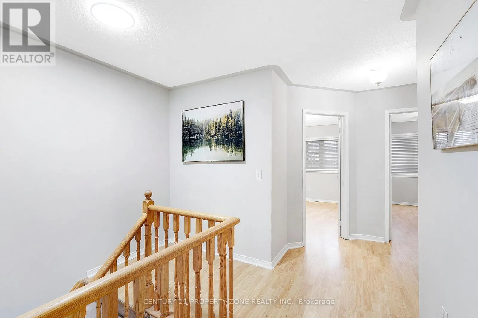 42 MOSSGROVE CRESCENT