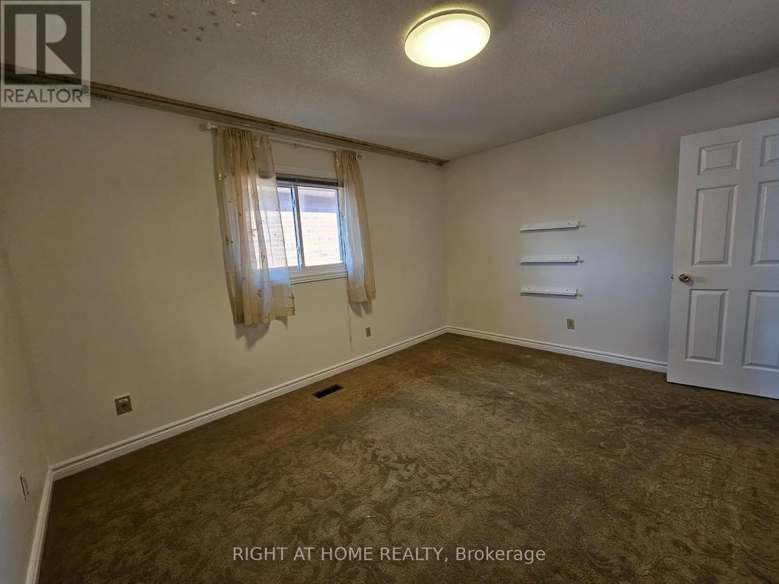 UPPER PORTION - 5191 GUILDWOOD WAY