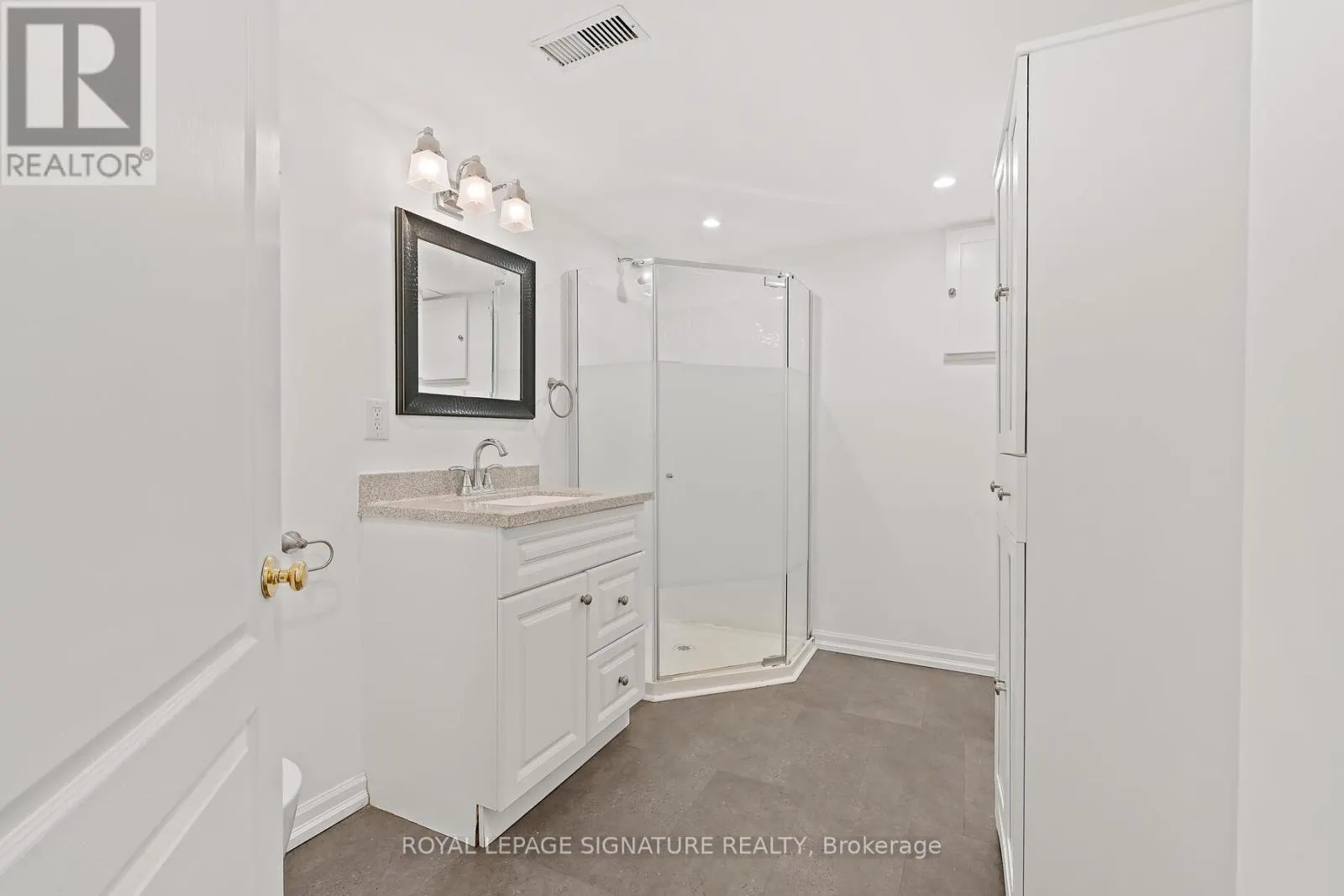 1130 WESTVIEW TERRACE