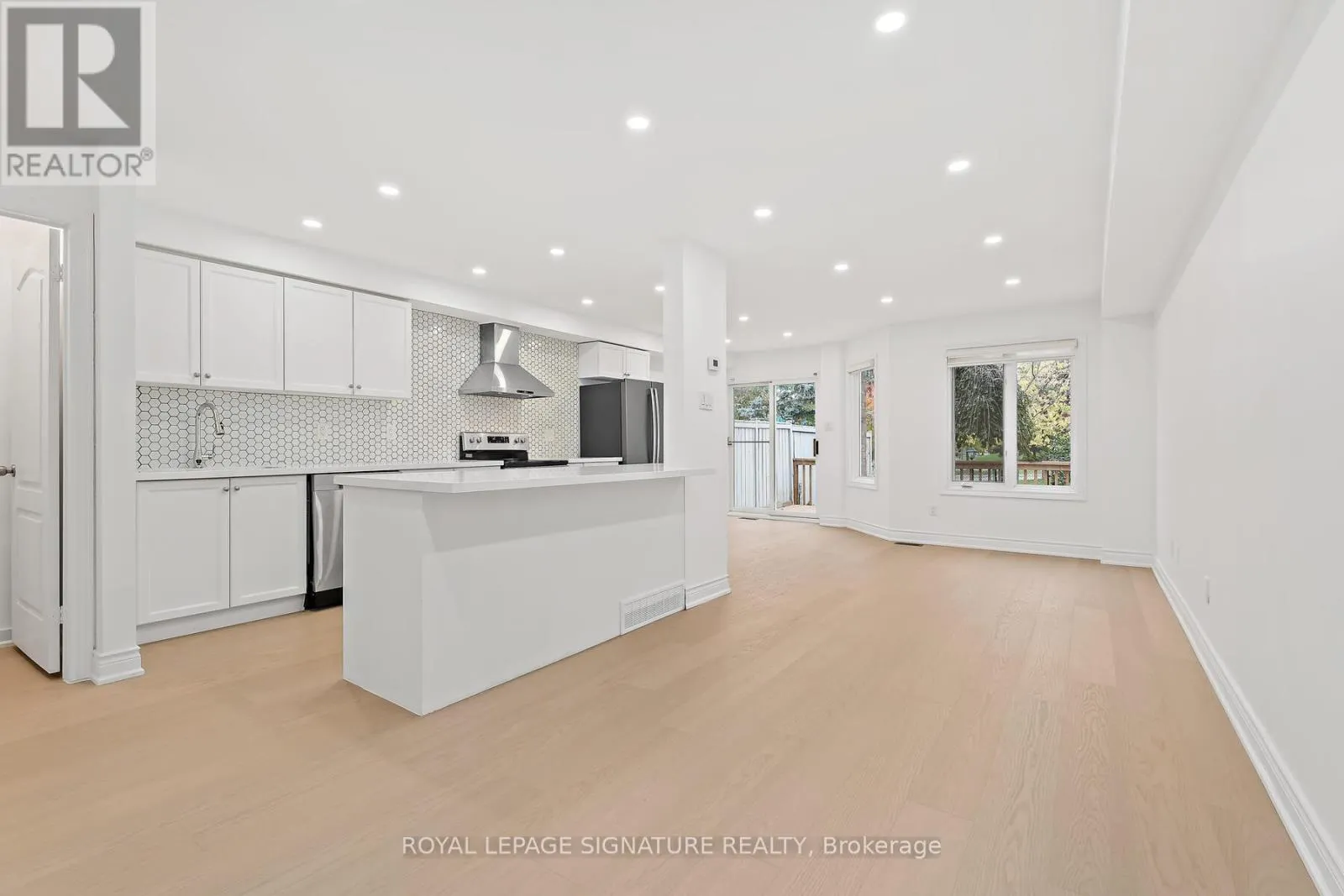 1130 WESTVIEW TERRACE