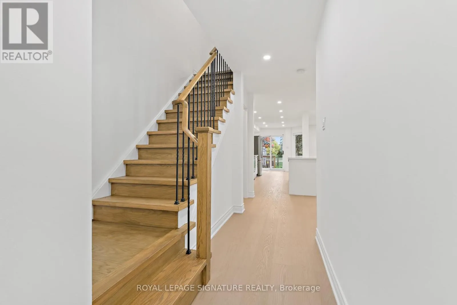 1130 WESTVIEW TERRACE