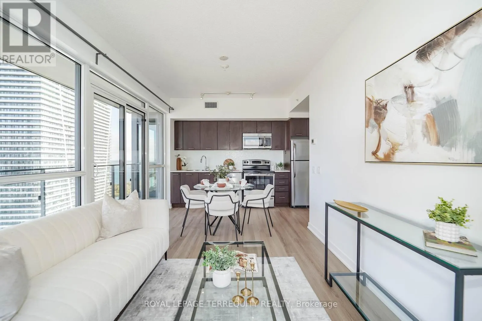 4007 - 2200 LAKESHORE BOULEVARD W