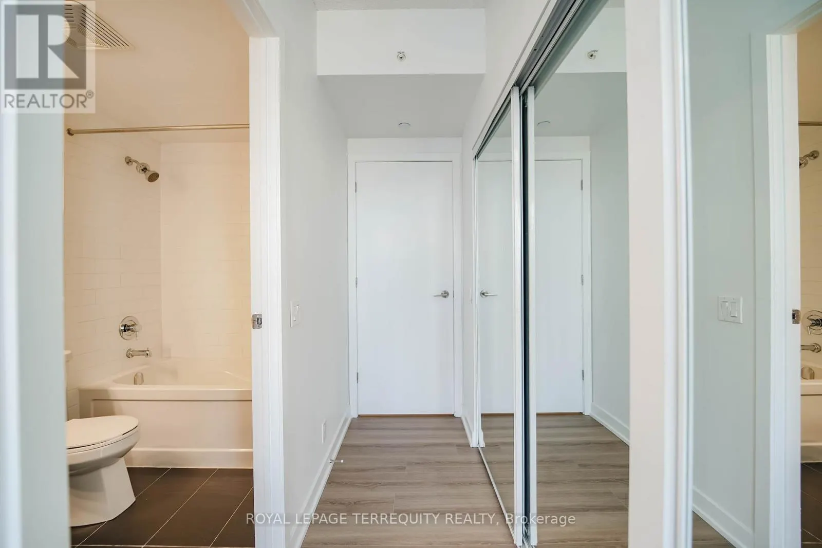 4007 - 2200 LAKESHORE BOULEVARD W