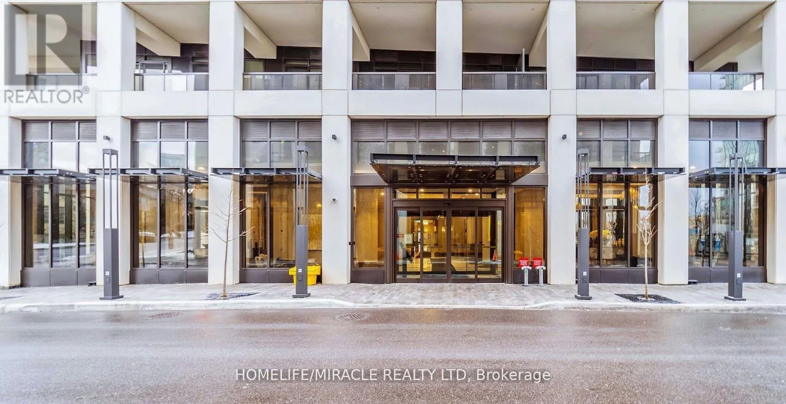 2601 - 30 ELM DRIVE W