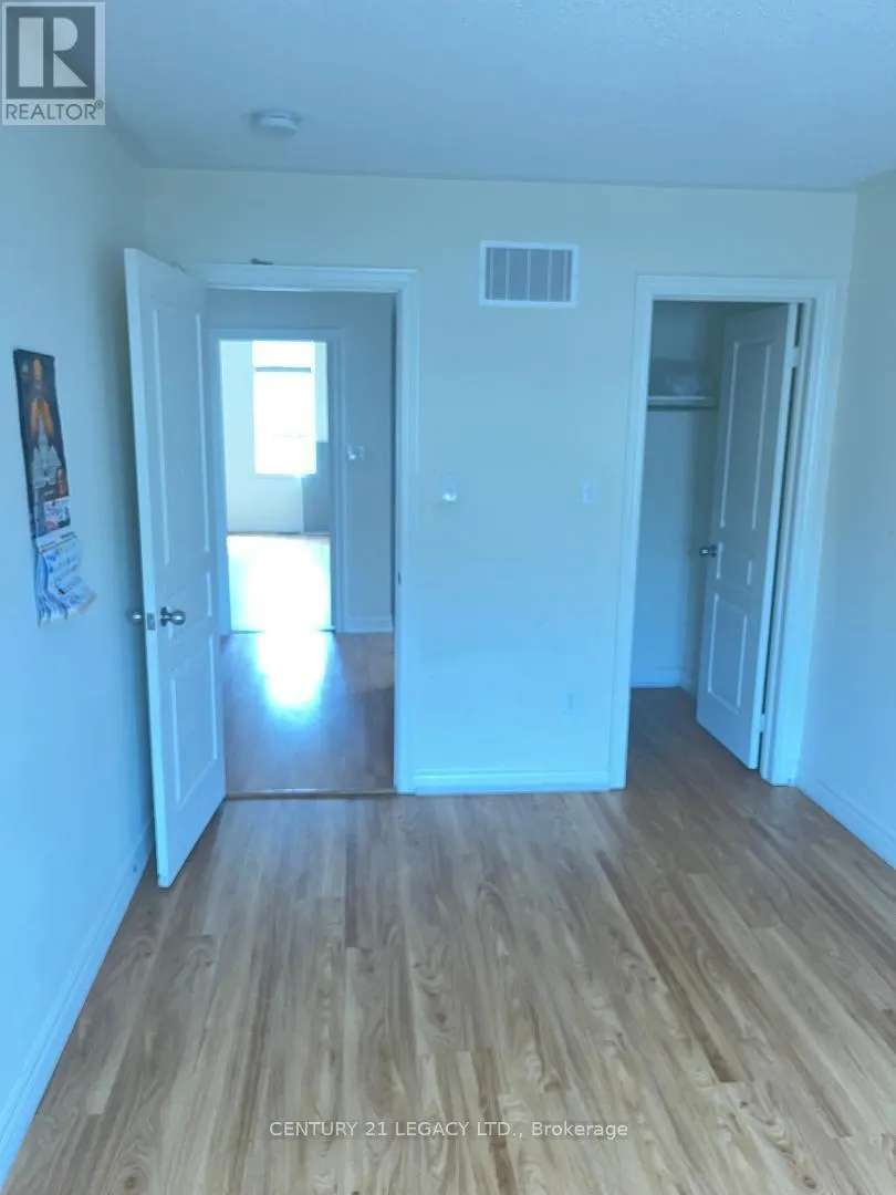 16 SAINT DENNIS ROAD