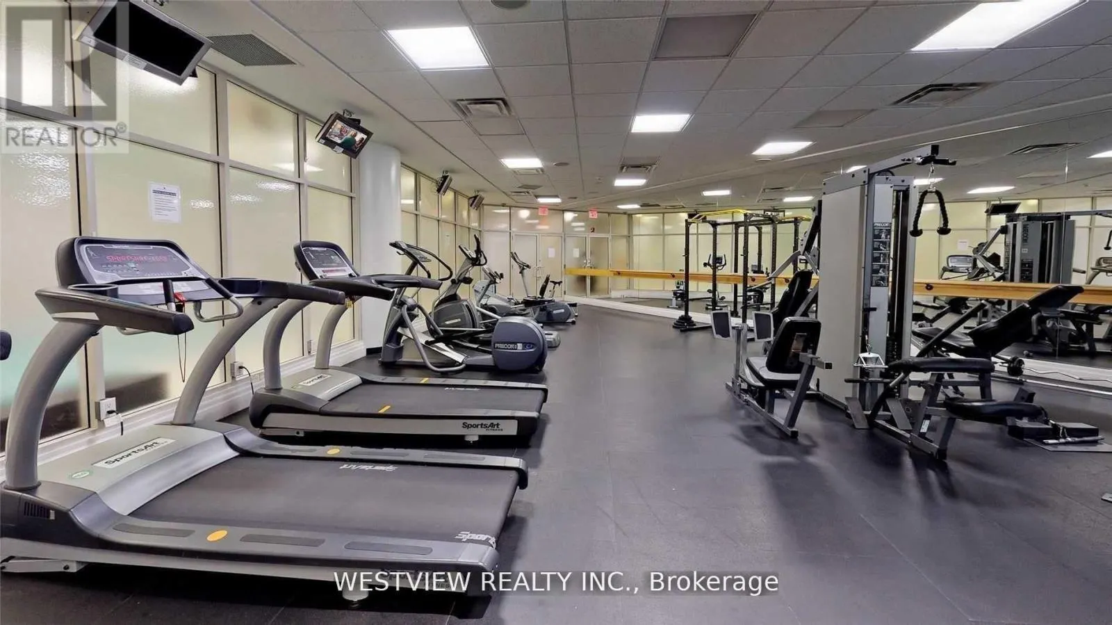 2610 - 15 WINDERMERE AVENUE