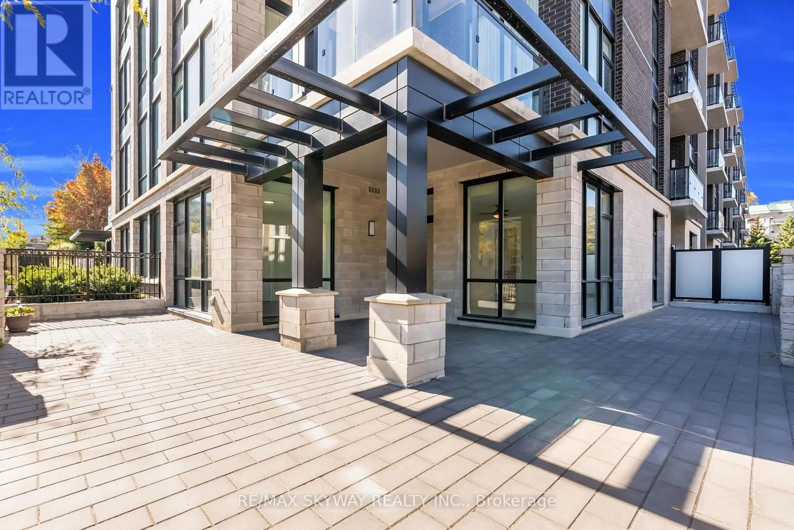 105 - 42 MILL STREET