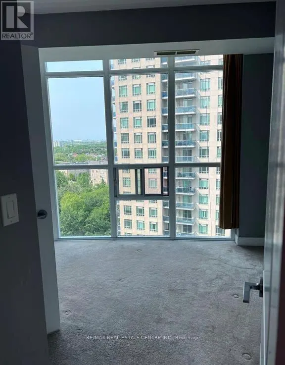 1302 - 70 ABSOLUTE AVENUE