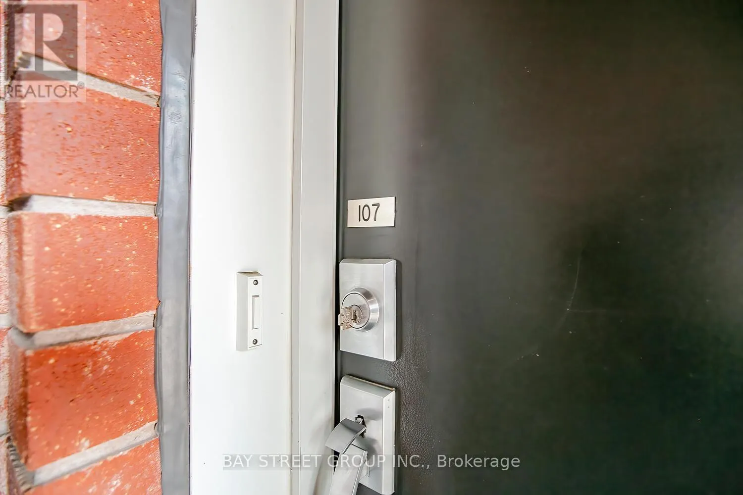 107 - 100 DUFAY ROAD