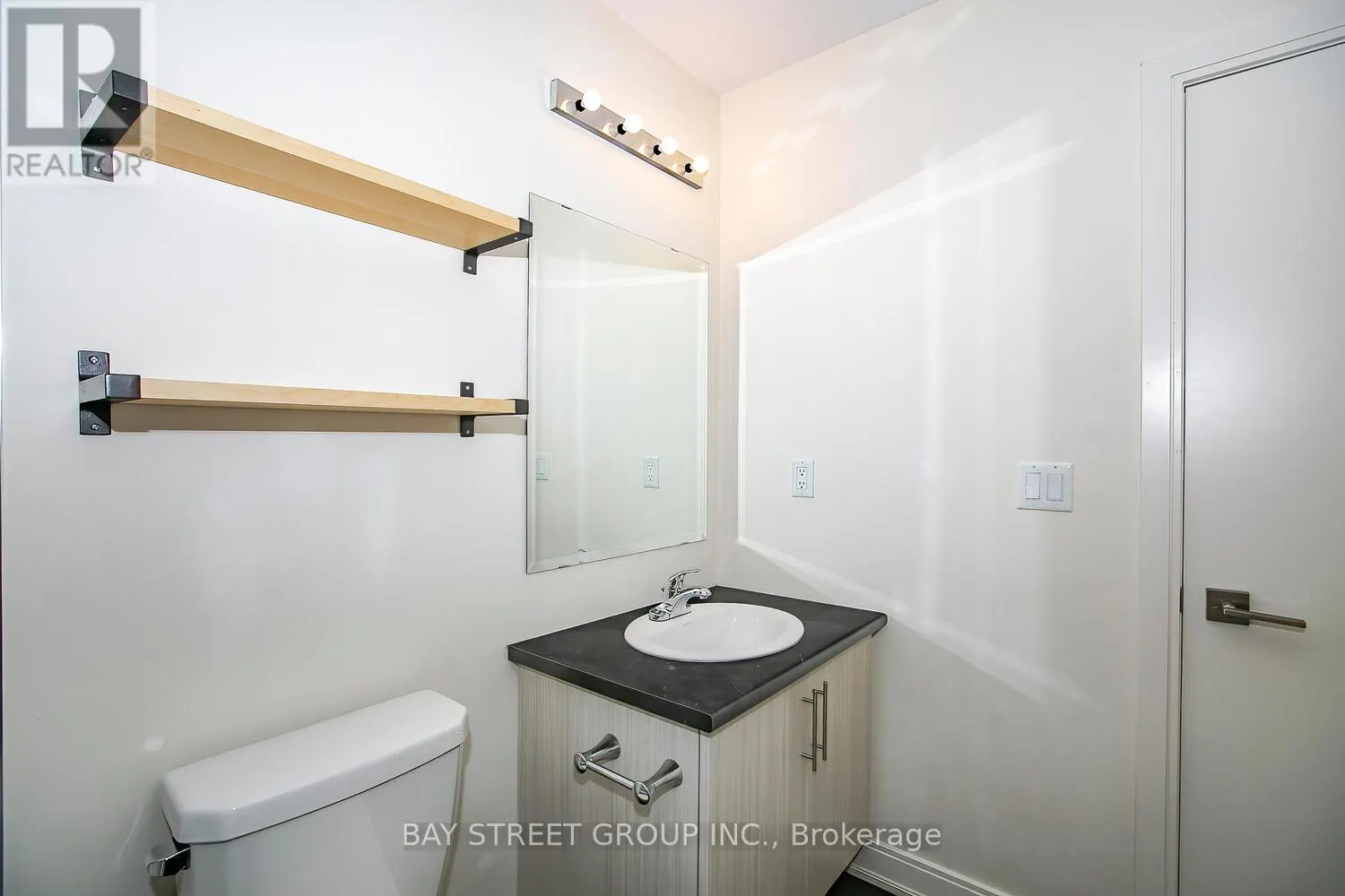 107 - 100 DUFAY ROAD