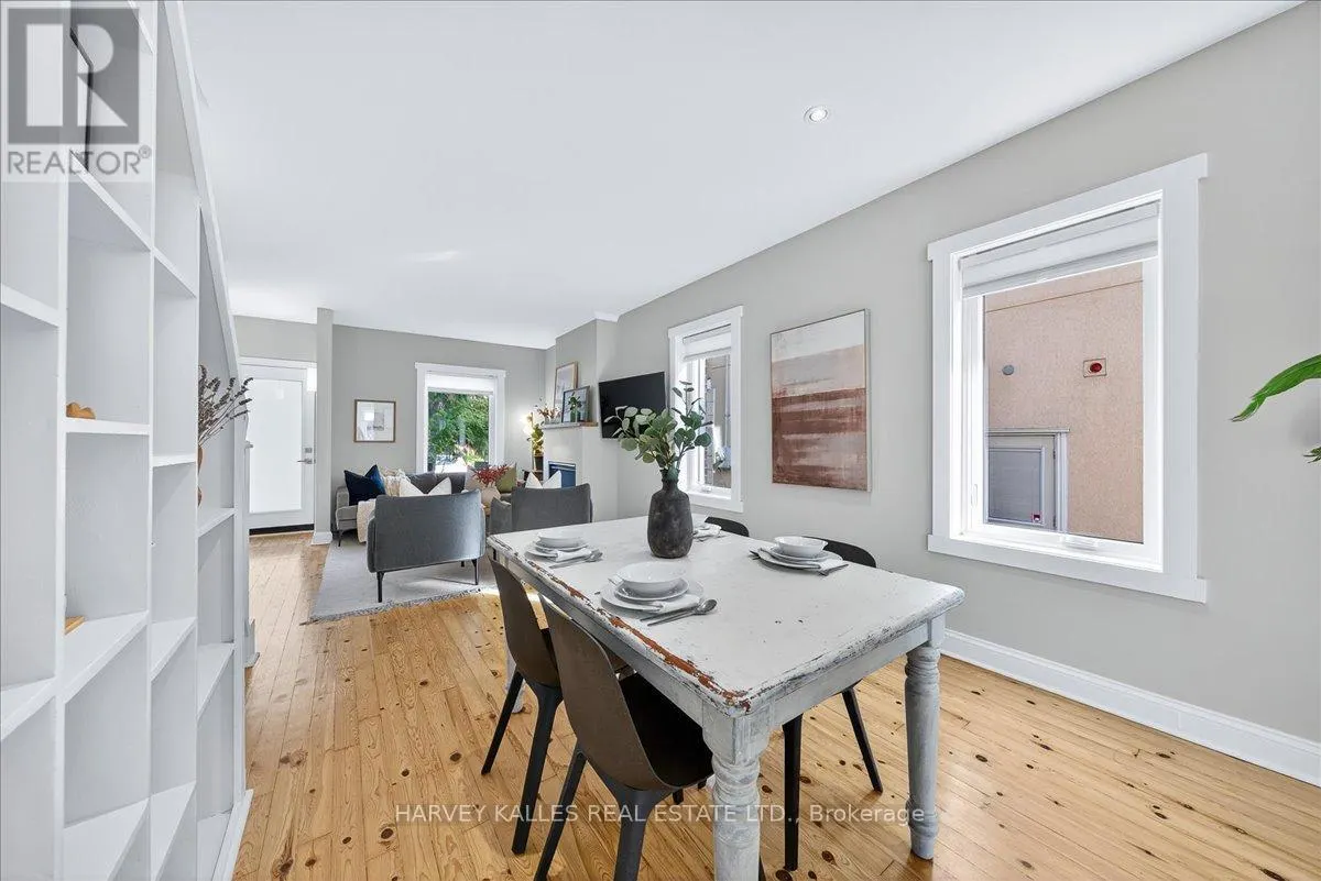 338 BARTLETT AVENUE N