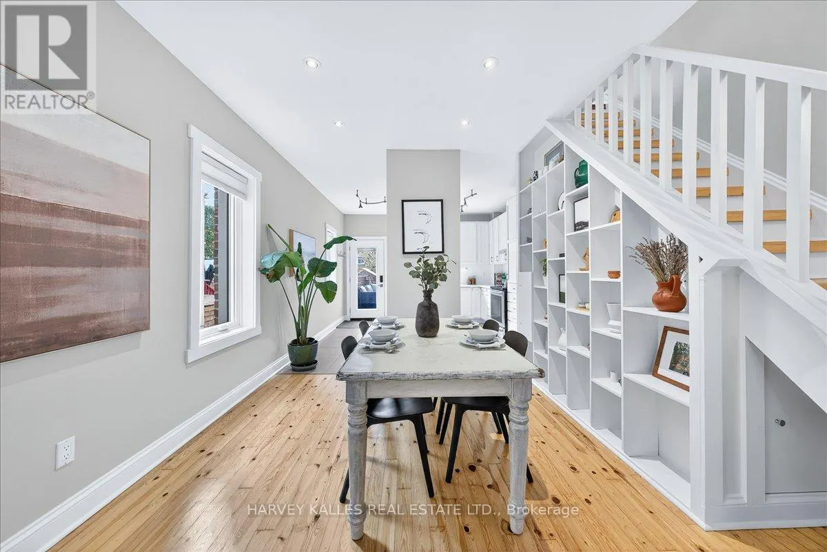 338 BARTLETT AVENUE N