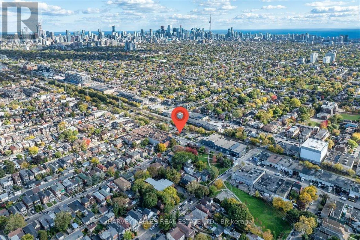 338 BARTLETT AVENUE N