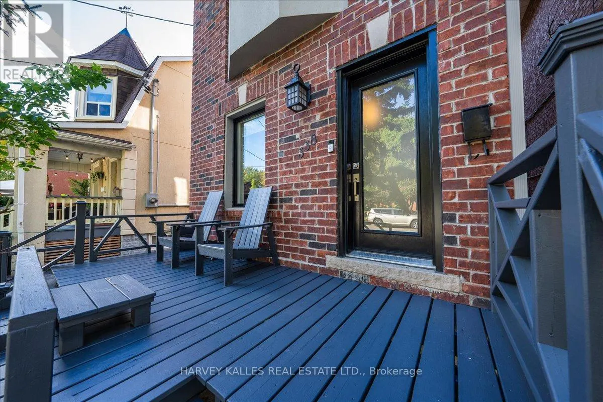 338 BARTLETT AVENUE N