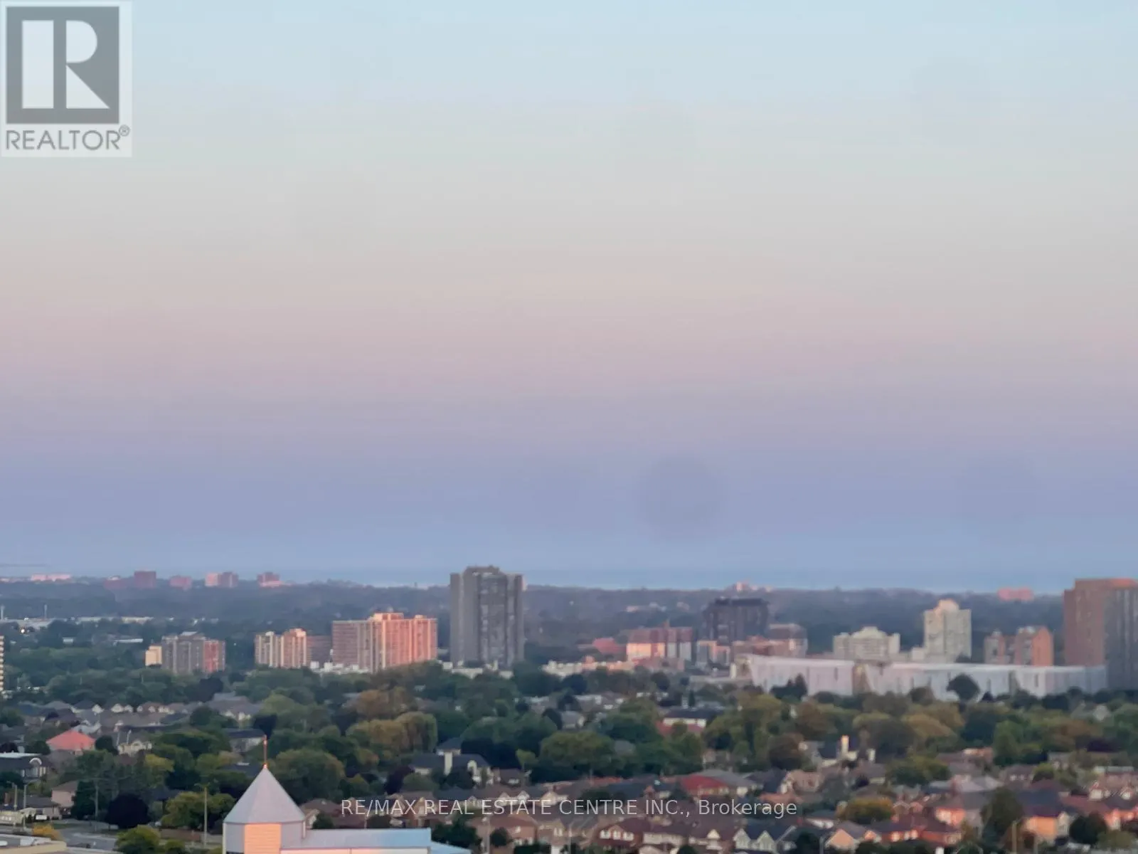 2408 - 400 WEBB DRIVE