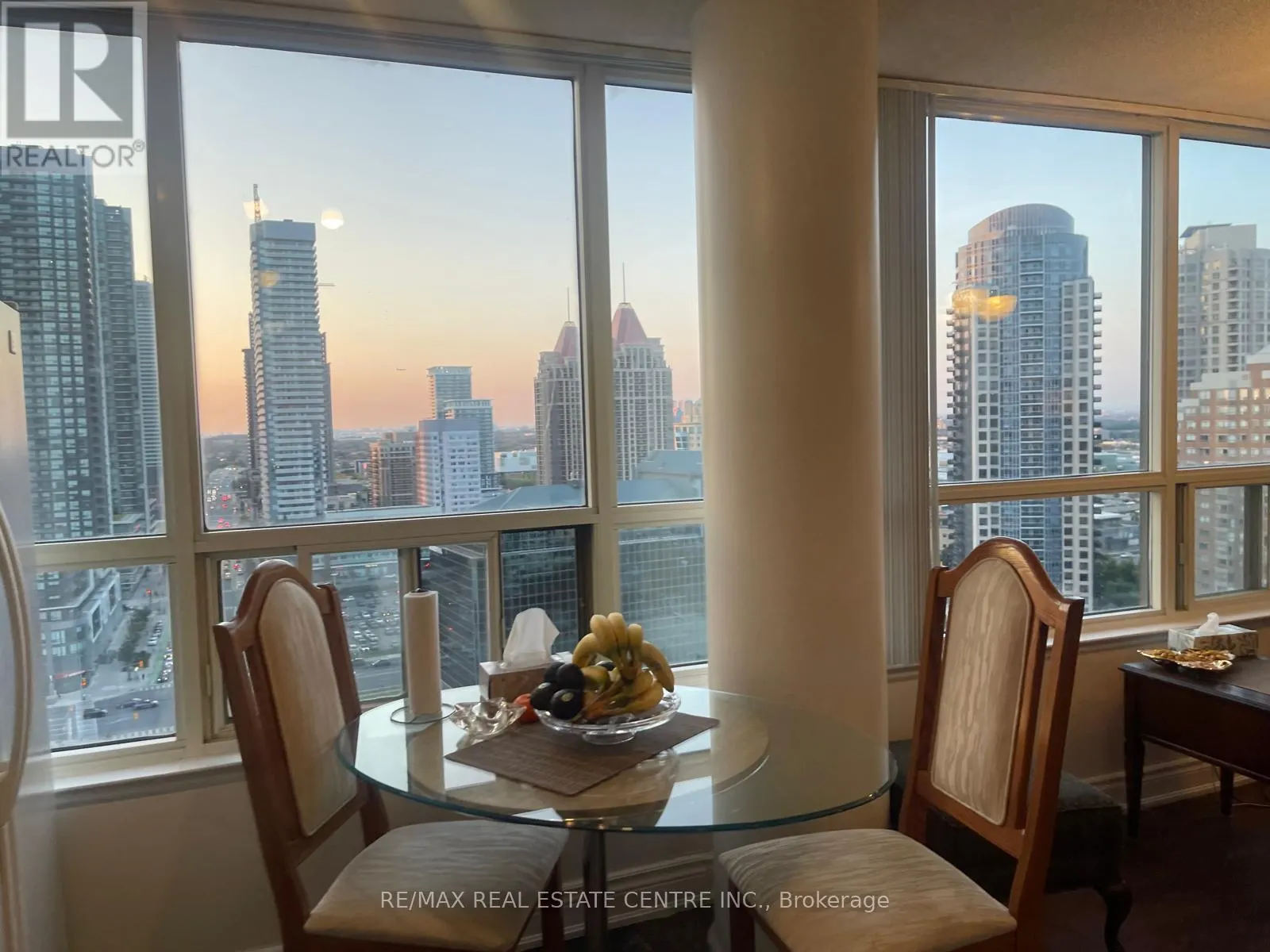 2408 - 400 WEBB DRIVE