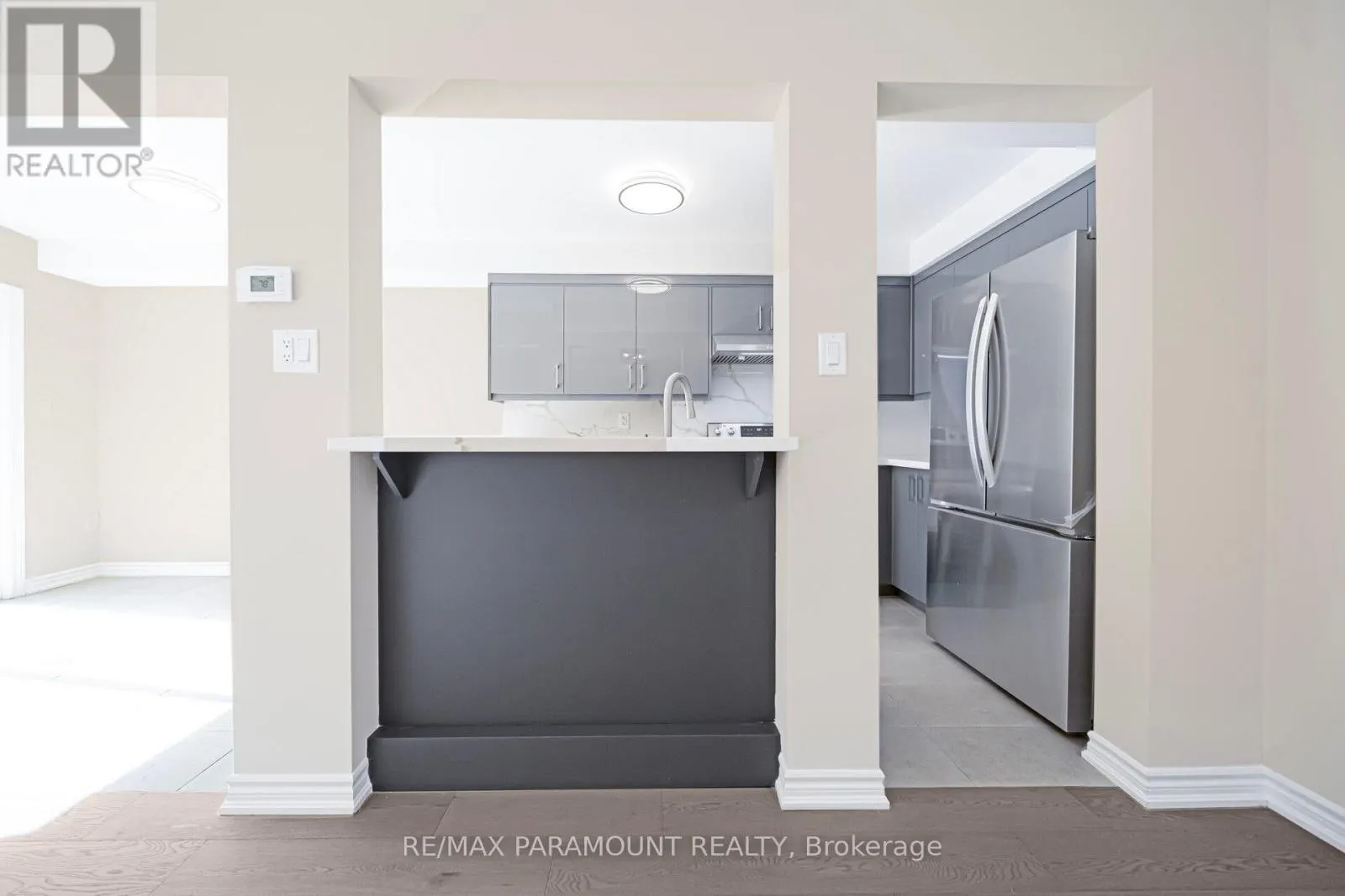 37 - 1575 SOUTH PARADE COURT