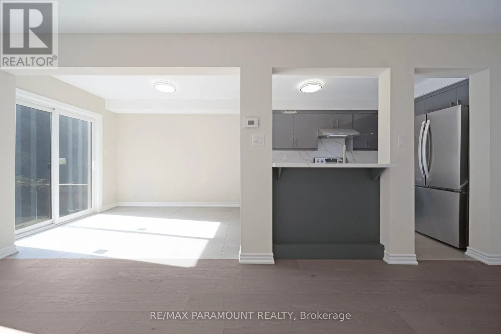 37 - 1575 SOUTH PARADE COURT