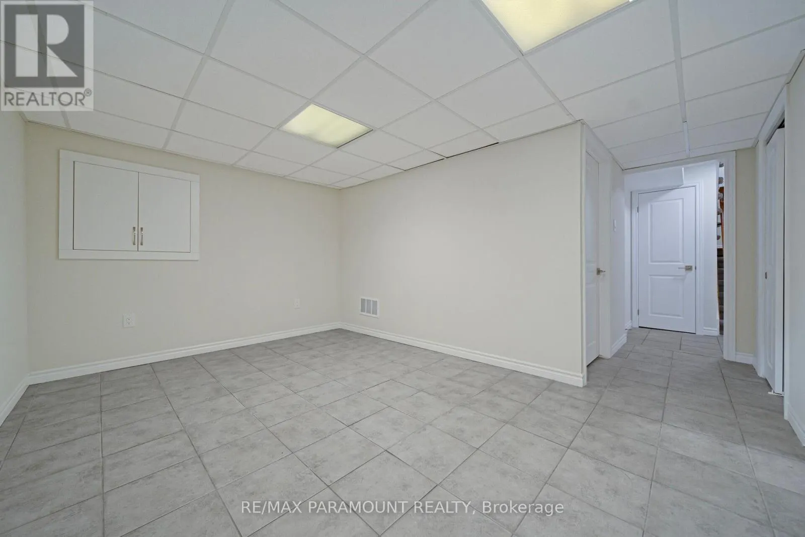 37 - 1575 SOUTH PARADE COURT