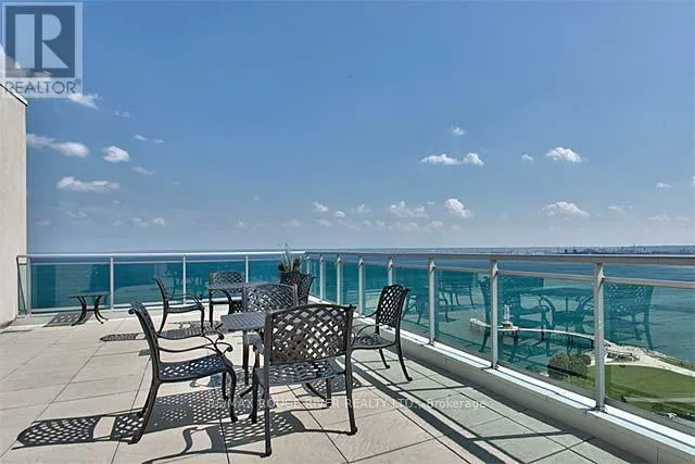 601 - 360 PEARL STREET