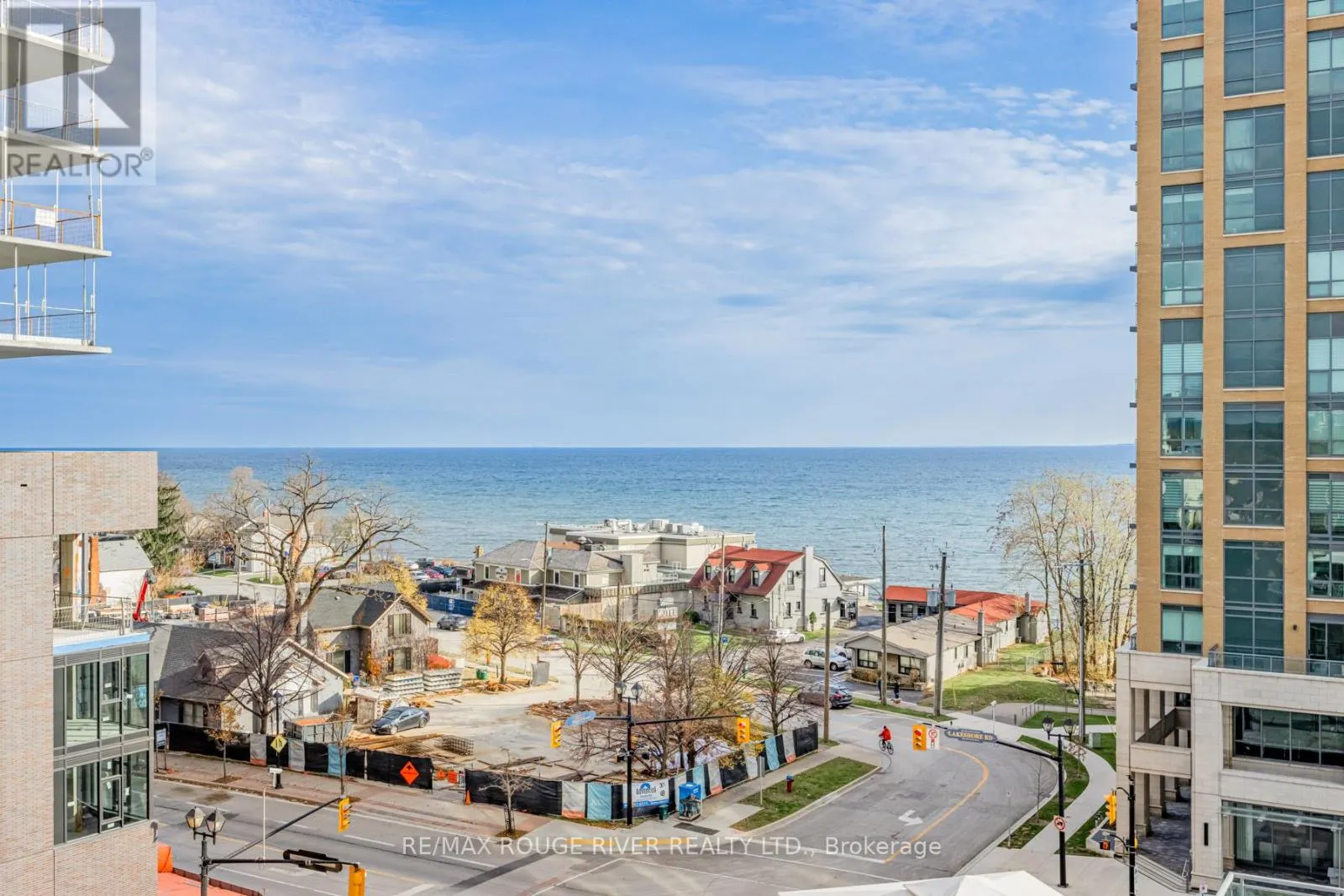 601 - 360 PEARL STREET