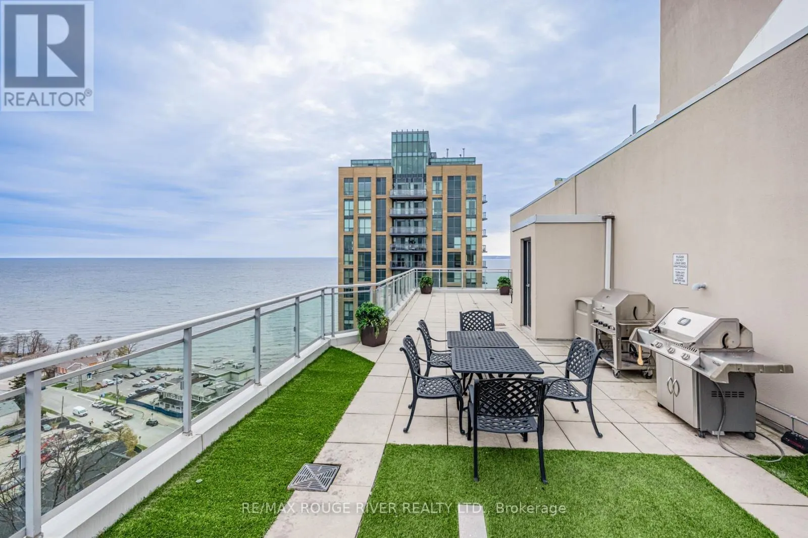 601 - 360 PEARL STREET